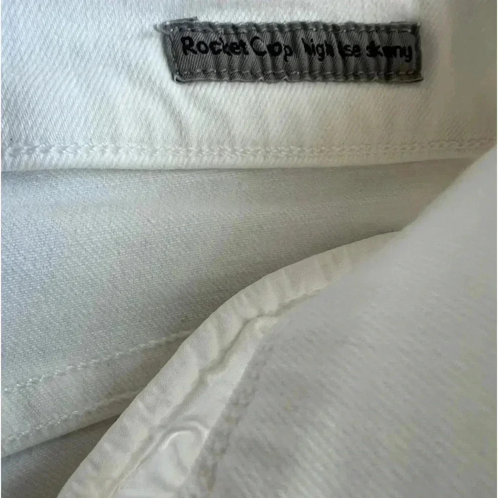 ✨HP✨Citizens of Humanity Rocket High Rise Skinny in White Crop Size 30 - Picture 5 of 10